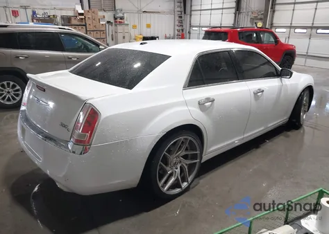 2013 Chrysler 300C from USA, damaged, VIN 2C3CCAET9DH537985